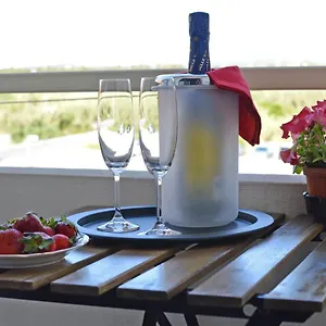 Red Sunset Bed and breakfast